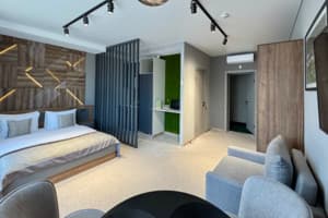 Гостинично-ресторанный комплекс Hide Park. Делюкс трехместный  6