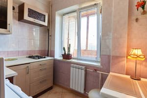Home Hotel ул. Евгения Сверстюка 8 8