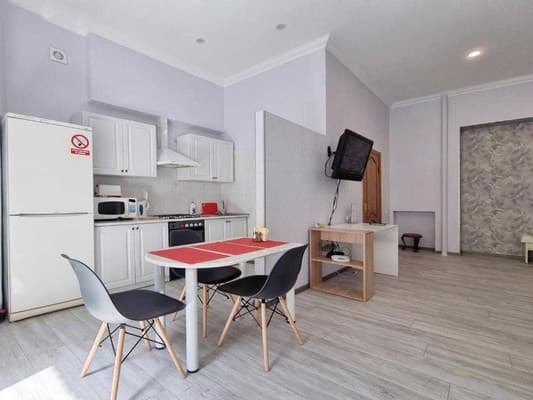 Home Hotel ул. Костёльная, 9 2