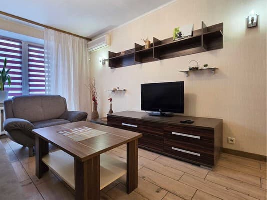 Home Hotel ул. Нижний Вал, 41/27 4