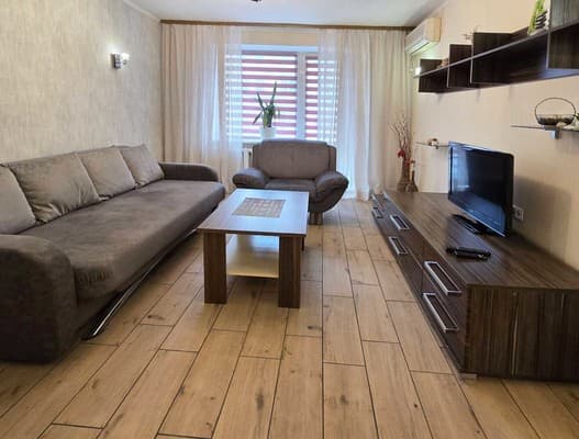 Квартира Home Hotel ул. Нижний Вал, 41/27