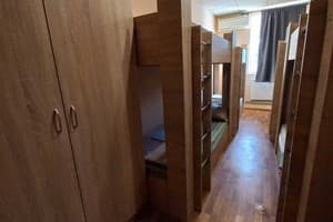 Хостел Hostele95. Место в общем 6-местном номере  4