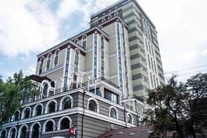 Готель IBIS KYIV CITY CENTER