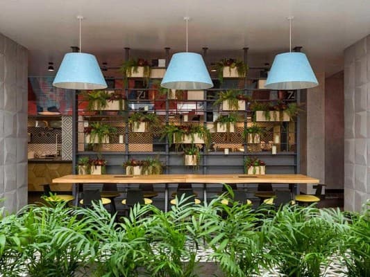 Ibis Kyiv Beresteiska 13