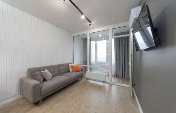 ЖК Seven, Днепровская Набережная 6