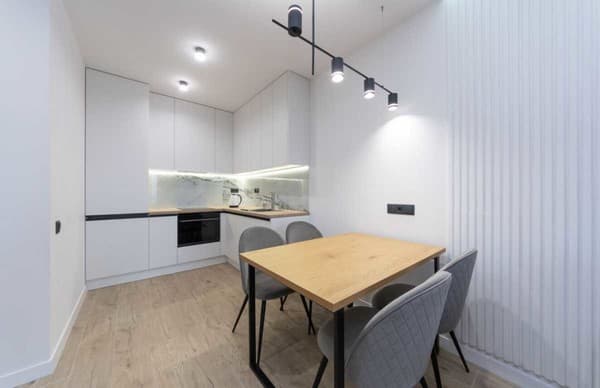 ЖК Seven, Днепровская Набережная 9