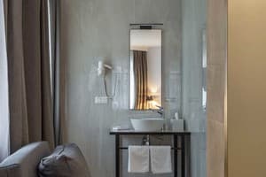 Бутик-отель KONTRAKT Boutique Hotel. Делюкс двухместный  11