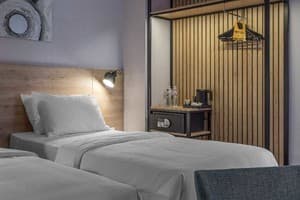 Бутик-отель KONTRAKT Boutique Hotel. Комфорт двухместный с Балконом 3