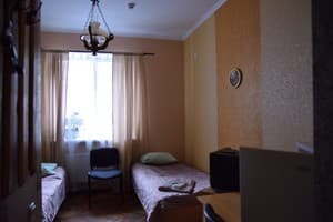 Мини-отель Кардинал. Эконом двухместный универсальный 6