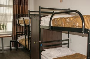 Хостел Картинная Галерея. Место в женском 8-местном номере  3