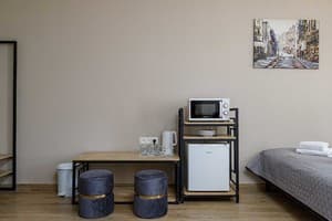 Отель Кайзер во Львове. Полулюкс 5-местный с кроватью размера king-size и миникухней 4