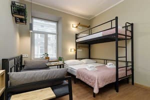 Отель Кайзер во Львове. Семейный 4-местный с мини кухней 1