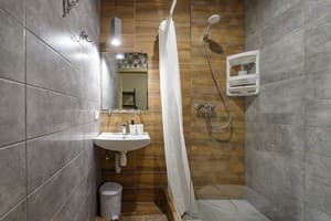 Отель Кайзер во Львове. Семейный 4-местный с мини кухней 10