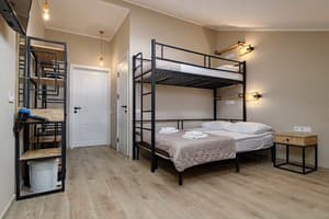 Отель Кайзер во Львове. Семейный 4-местный с мини кухней Мансарда 1