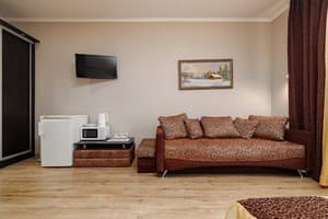 Отель Кайзер во Львове. Семейный 5-местный с мини кухней 4