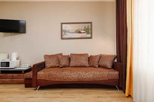 Отель Кайзер во Львове. Семейный 5-местный с мини кухней 8