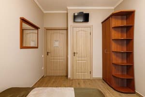 Отель Кайзер во Львове. Стандарт двухместный  4