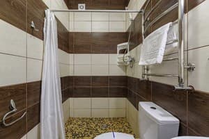 Отель Кайзер во Львове. Стандарт трехместный  19