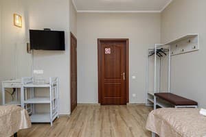 Отель Кайзер во Львове. Стандарт трехместный Лофт 4