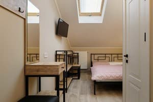 Отель Кайзер во Львове. Стандарт трехместный Мансарда 6