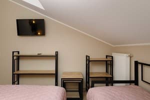 Отель Кайзер во Львове. Стандарт трехместный Мансарда 7