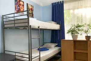 Хостел Киев № 1. Место в мужском 8-местном номере  1