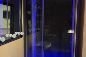 Хостел Кроне ГОК Затишок. Люкс двухместный  6