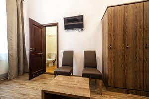 Отель Kryva Lypa (Крива Липа). Стандарт 6-местный двухуровневый 3