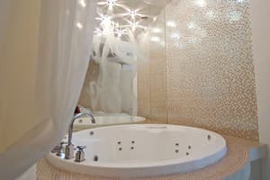 Бутик-отель Купава. Полулюкс двухместный (Свадебный) 3