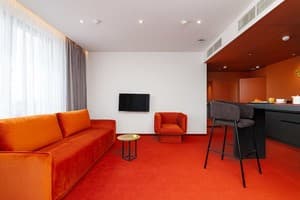 LEV Lifestyle Hotel - Maestro 3