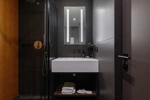 Отель LEV Lifestyle Hotel - Maestro. Классик одноместный с балконом 3