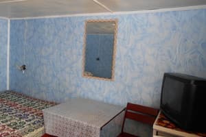 Мини-отель Лагуна. Трехместный домик 2