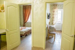 Отель Лазурный берег. Апартаменты 4-местный корпус №2 3