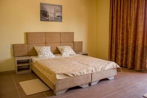 Отель Лазурный берег. Стандарт трехместный корпус №2 2