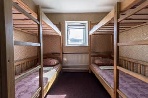 Хостел Легенда Львова. Место в общем 4-местном номере  3