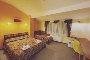 Отель Леотель. Улучшенный трехместный  4