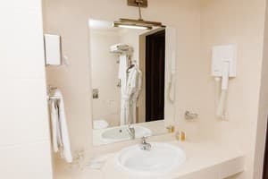 Отель Лондонская. Стандарт двухместный  5