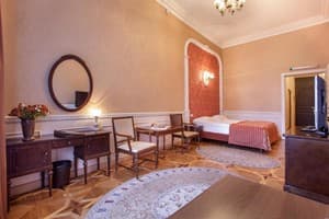Отель Лондонская. Улучшенный двухместный  7