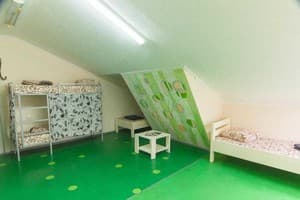 Хостел Lucky Hostel. Место в мужском 8-местном номере  5