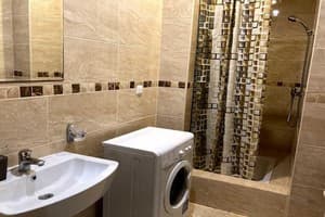 Квартира Lux Apartments пр-т Коцюбинского. Апартаменты двухместный (двухкомнатная) 5