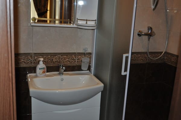 Lux по ул.Богомольца,11а 8