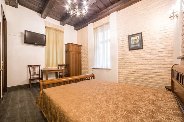 Lviv4U ул. Валовая, 16-2 7