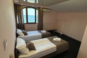 Гостинично-ресторанный комплекс MEDEA. Полулюкс двухместный с видом на море 5