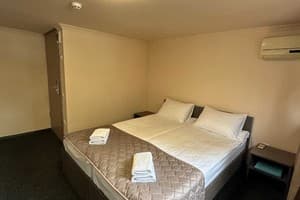 Гостинично-ресторанный комплекс MEDEA. Улучшенный трехместный  1