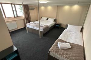 Гостинично-ресторанный комплекс MEDEA. Улучшенный трехместный  5