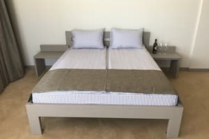 Отель Мальта. Люкс 4-местный 4 этаж 1