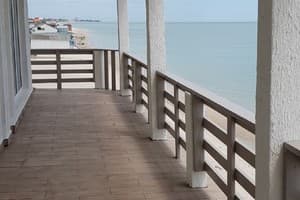 Отель Мальта. Люкс 4-местный 4 этаж 23