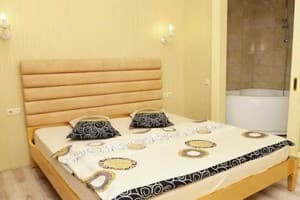 Апарт-отель Меньшиков. Стандарт трехместный 2+1 3