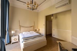 Апарт-отель Metro Hotel Apartments. Стандарт двухместный с балконом 1