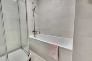 Апарт-отель Михаила Гришко, 9. Апартаменты двухместный 257  (4+2) 15